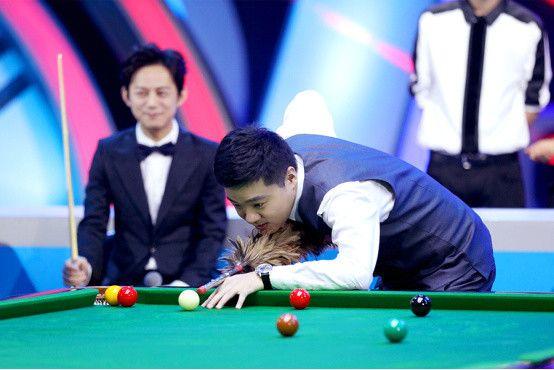 斜条纹设计 斜条纹设计